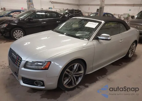 2010 Audi S5 3.0 Premium Plus из США, поврежденный, VIN WAUVGAFH2AN010194